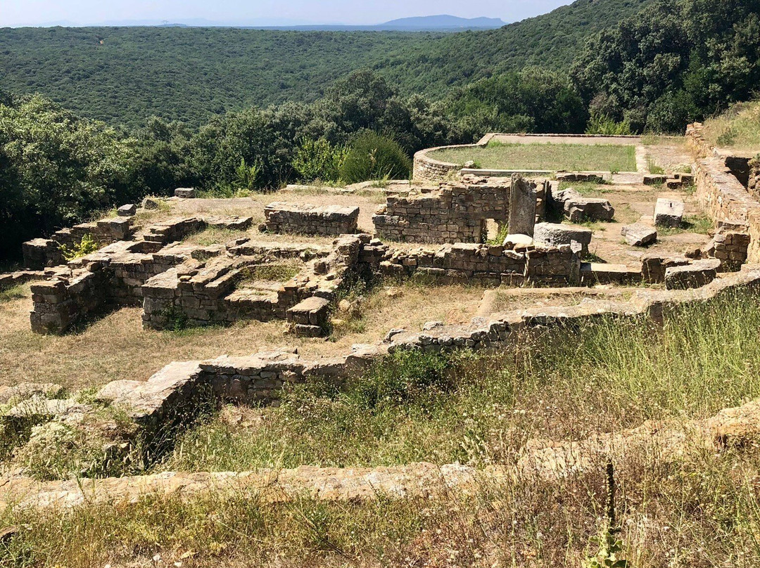 Oppidum Saint Vincent-Gaujac必去景点