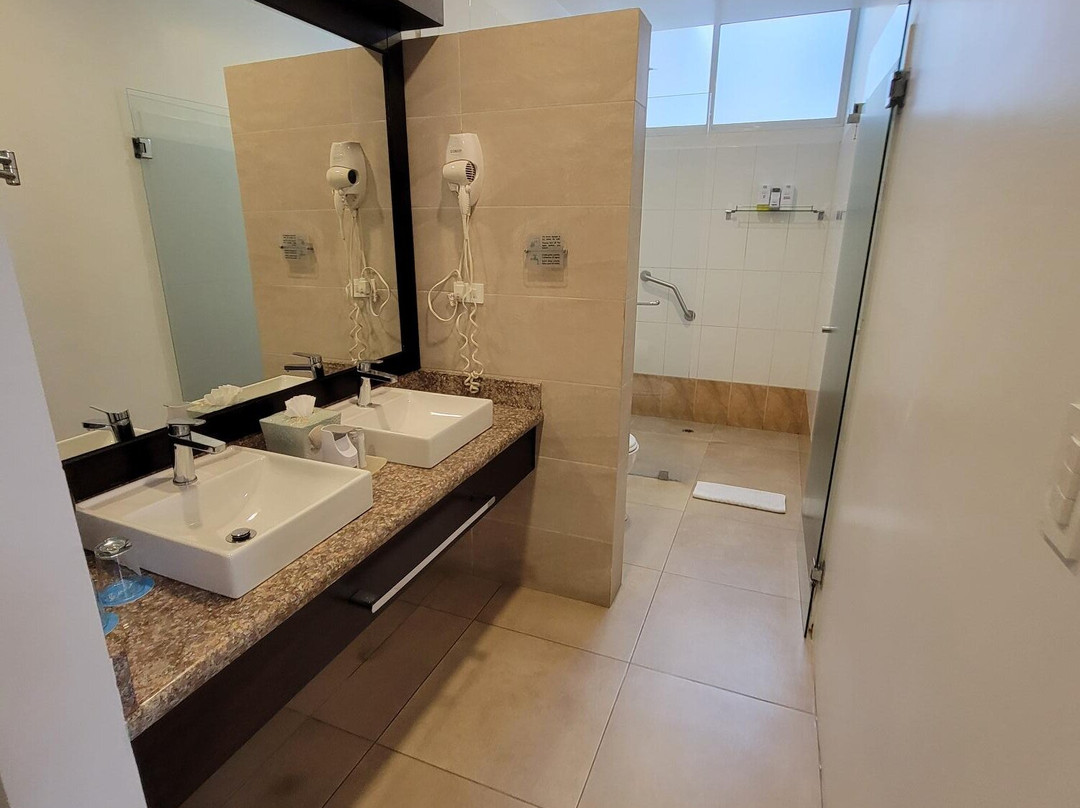 Ikala Galapagos Hotel主图