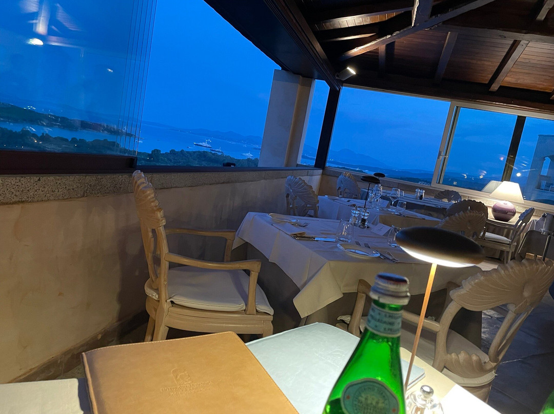 Hotel Petra Bianca主图