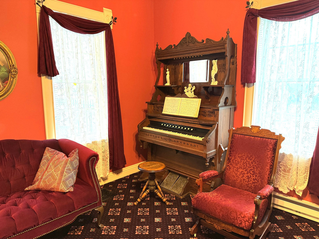 Andor Wenneson Historic Inn主图