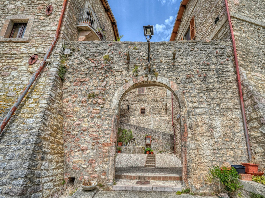 Castel San Felice景点图片