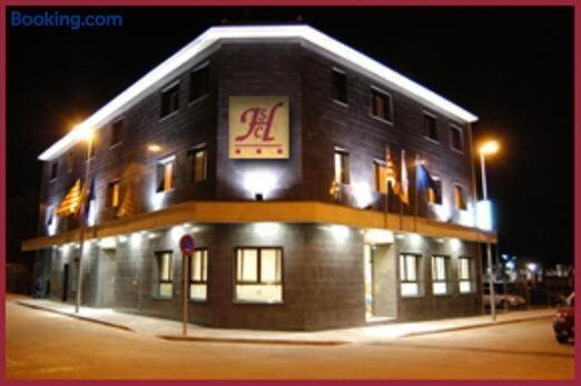 Hotel Sant Celoni主图