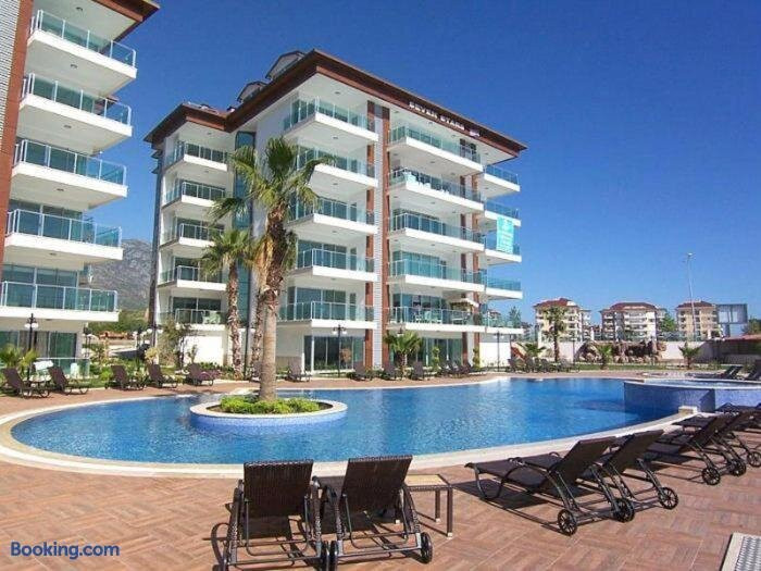 Calista Premium Residence