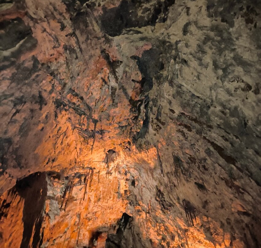 La Cuevona de Cuevas del Agua-里瓦德塞利亚必去景点