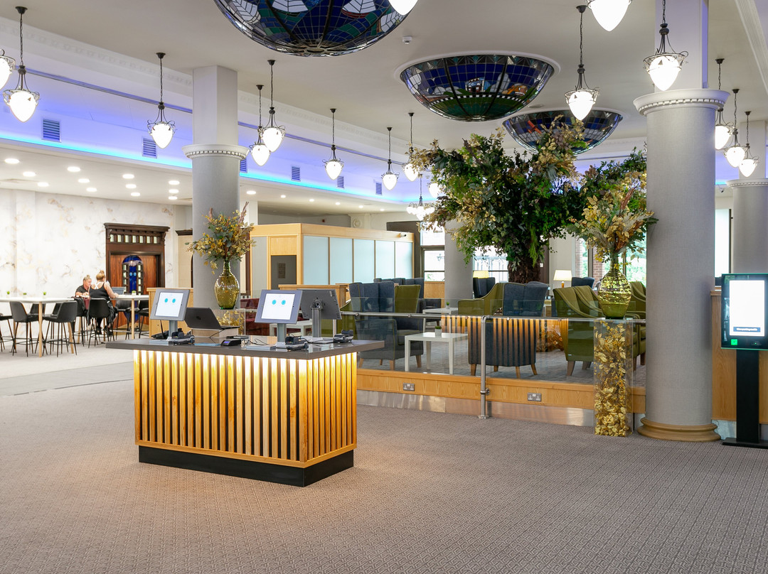 Cedar Court Hotel Bradford主图