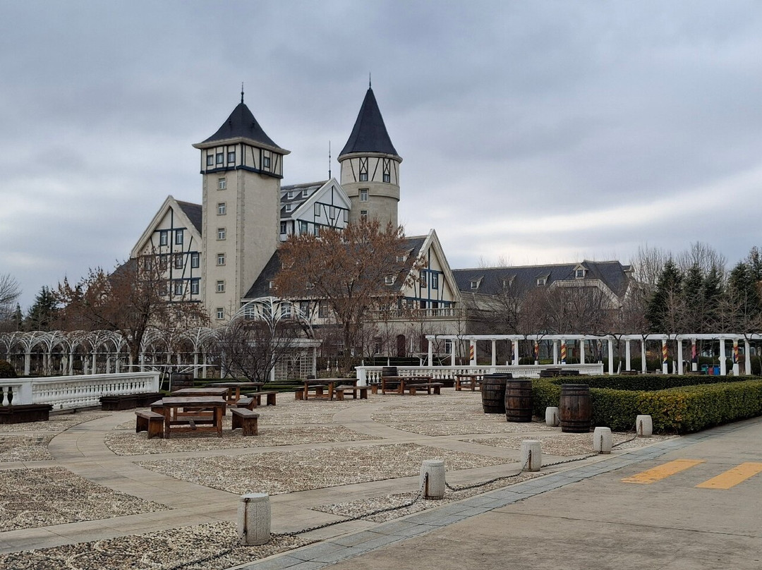 张裕国际葡萄酒城-烟台市必去景点