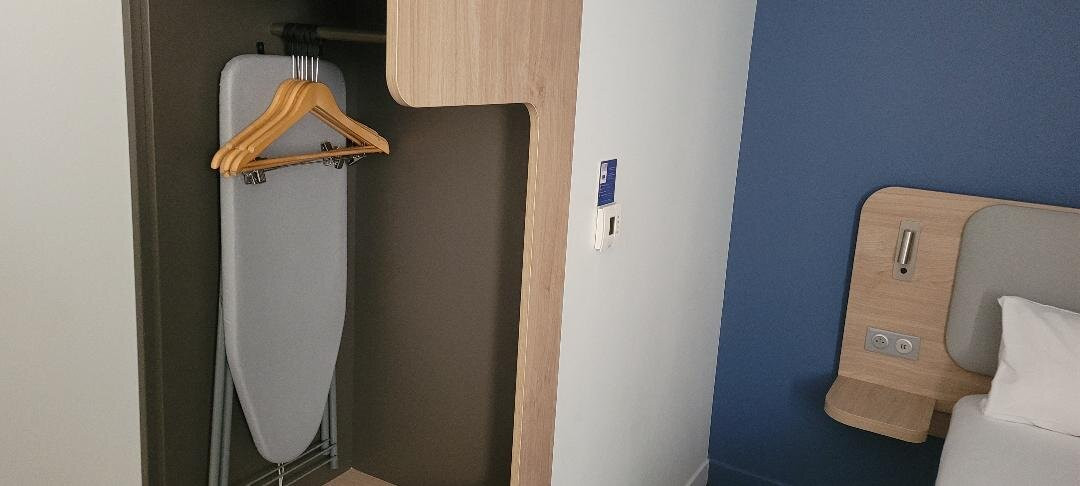 勒阿弗尔中心住宿加早餐酒店主图