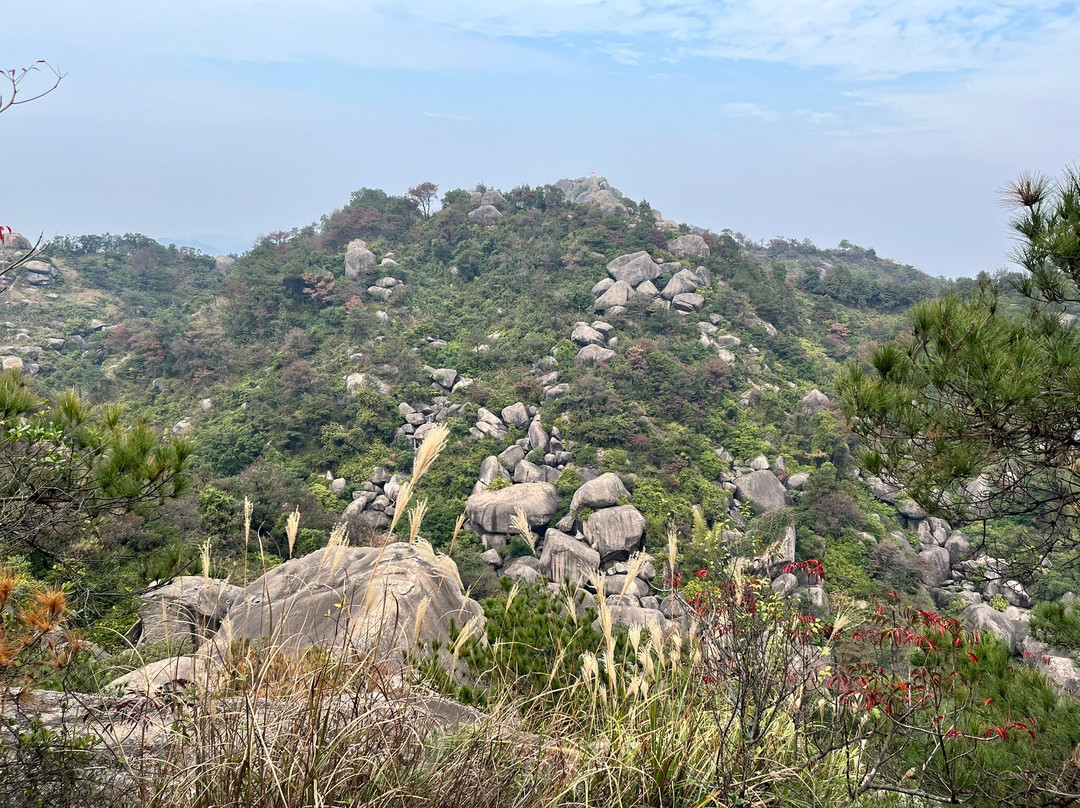 Sangpu Mountain Hiking And Temple Area