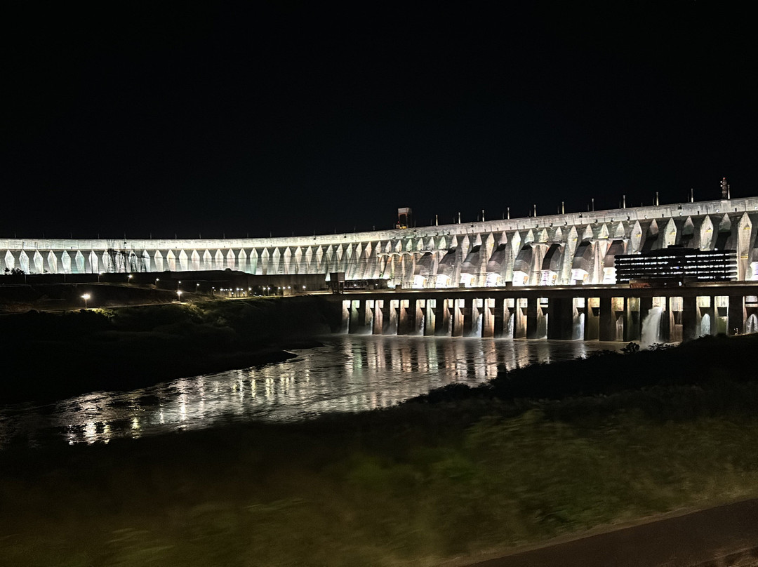 As Luzes de Itaipu-伊瓜苏必去景点
