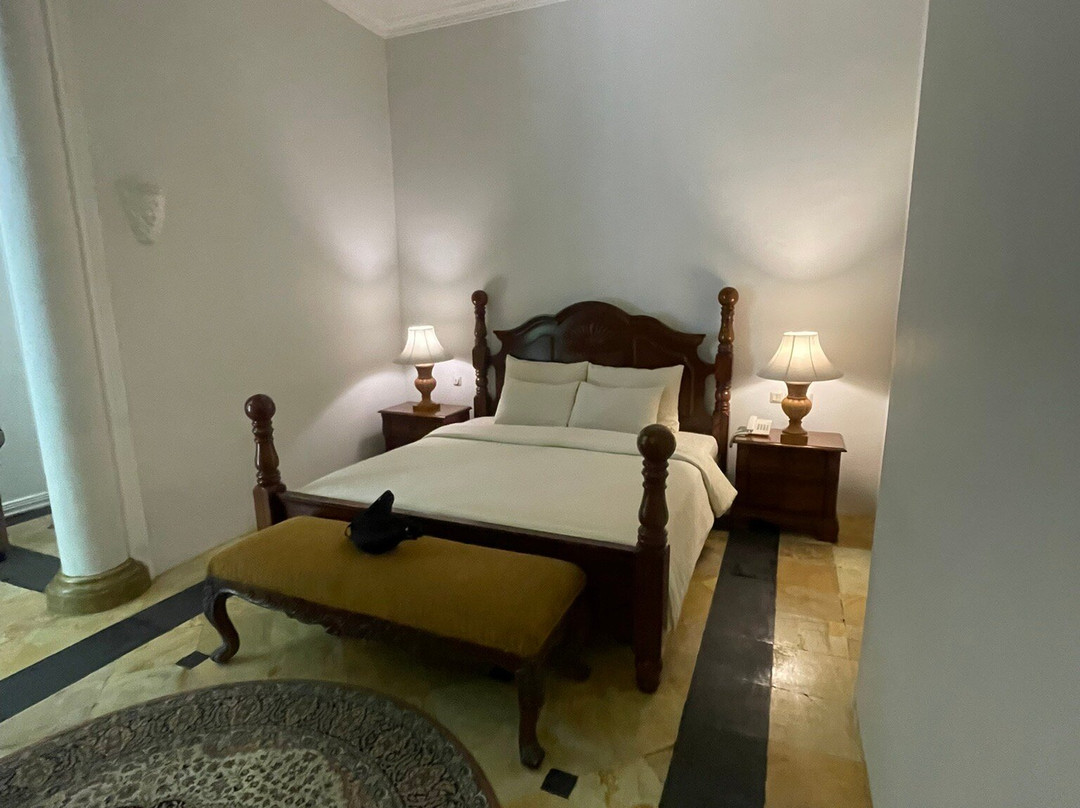 婆罗浮屠沙拉瓦提酒店主图