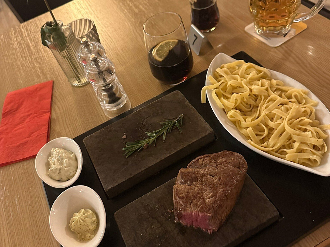 Steakhouse Pizzeria Bahnhöfli