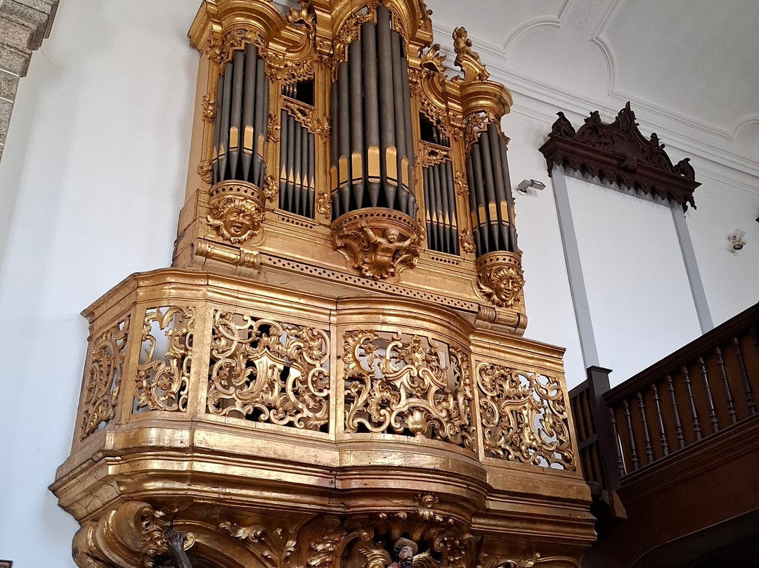 Igreja e Convento das Dominicas-吉马良斯必去景点