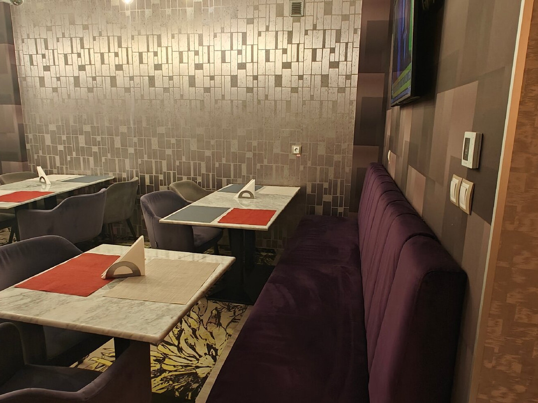 ART Hotel主图