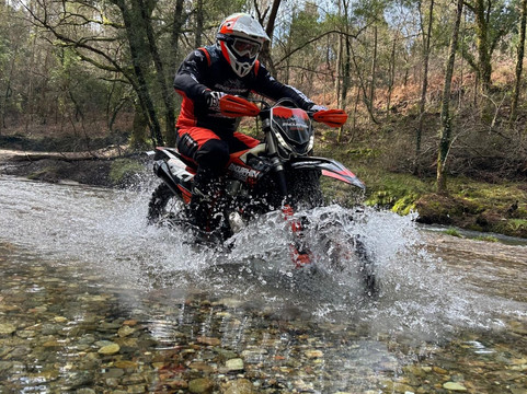 Endurphin Tours - Enduro & Dirtbike Tours in Portugal-波尔图必去景点