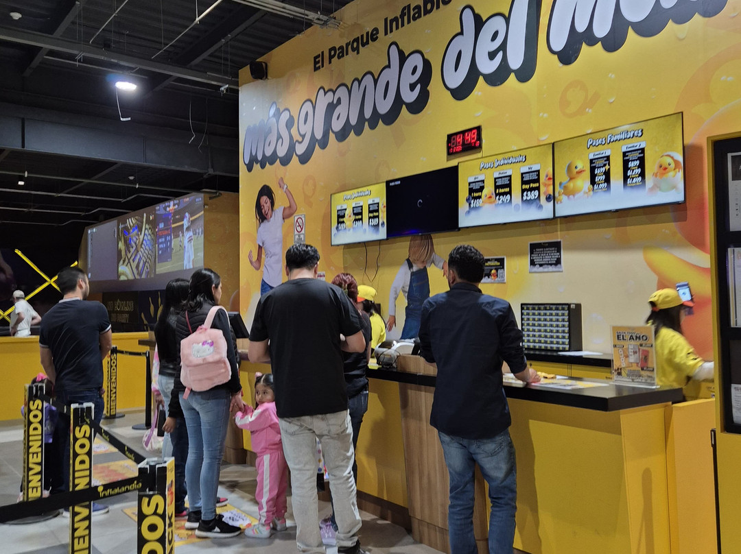 Inflalandia Quack Explanada Pachuca-帕丘卡必去景点