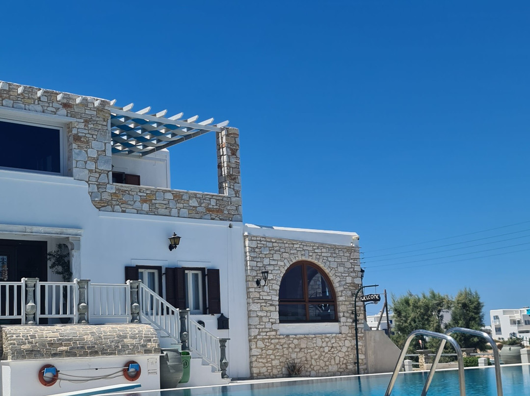 Contaratos Beach Hotel主图