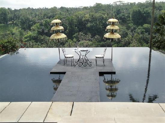 巴龙蝴蝶度假村主图