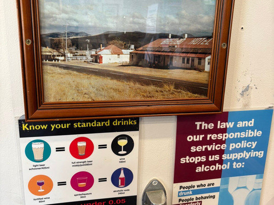 Bredbo Inn Hotel主图