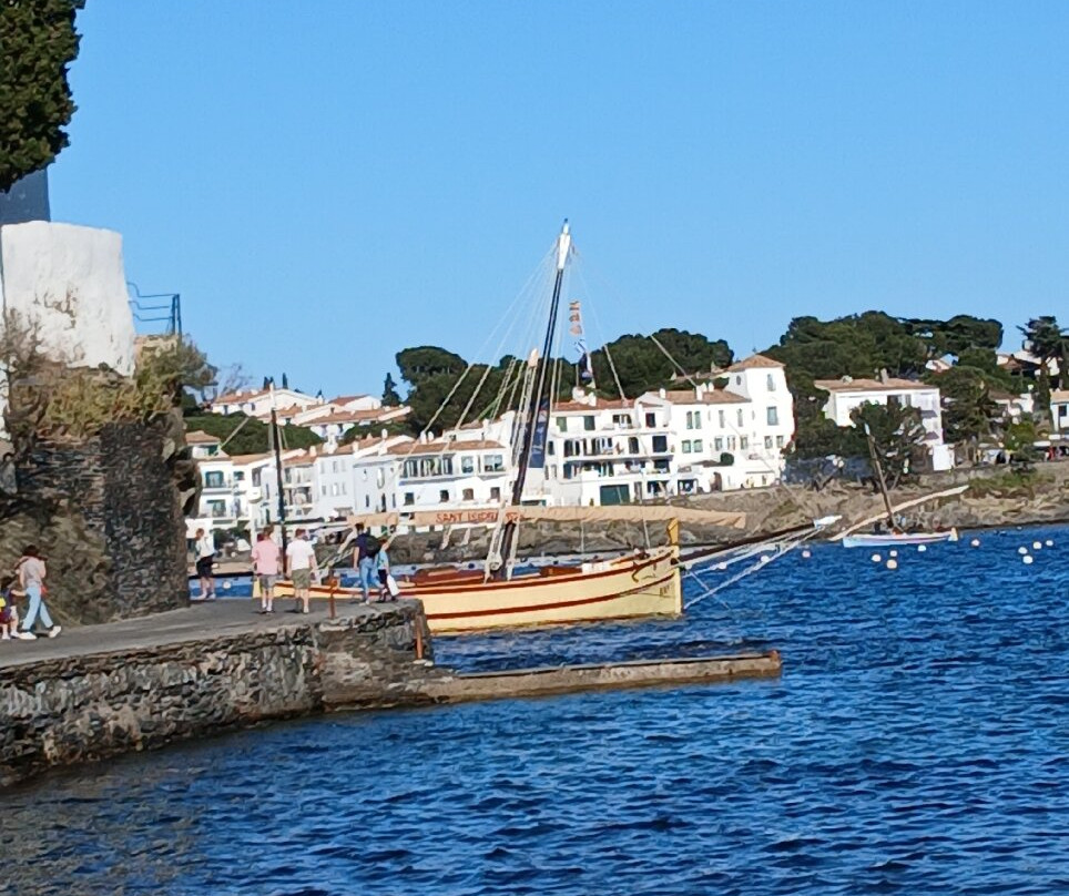 Platja del Ros-卡达克斯必去景点