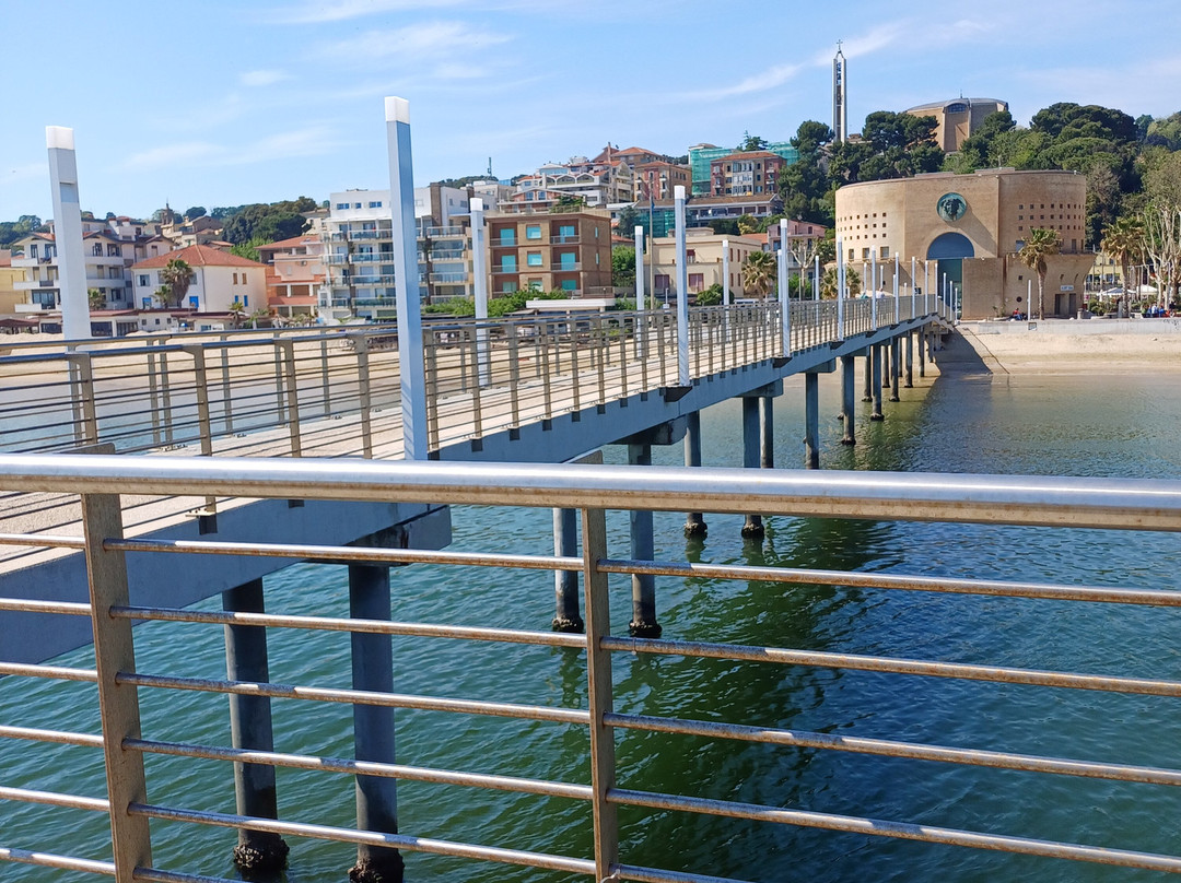 Pontile Sirena-Francavilla Al Mare必去景点