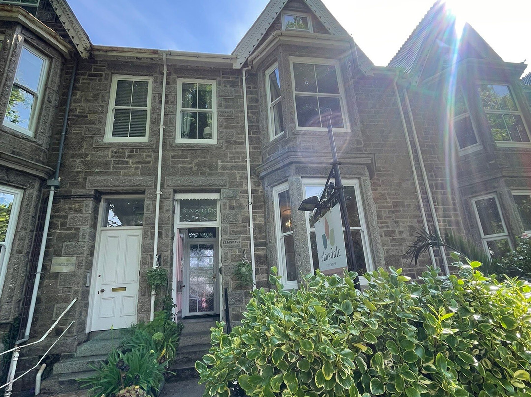 Elmsdale Guest House主图