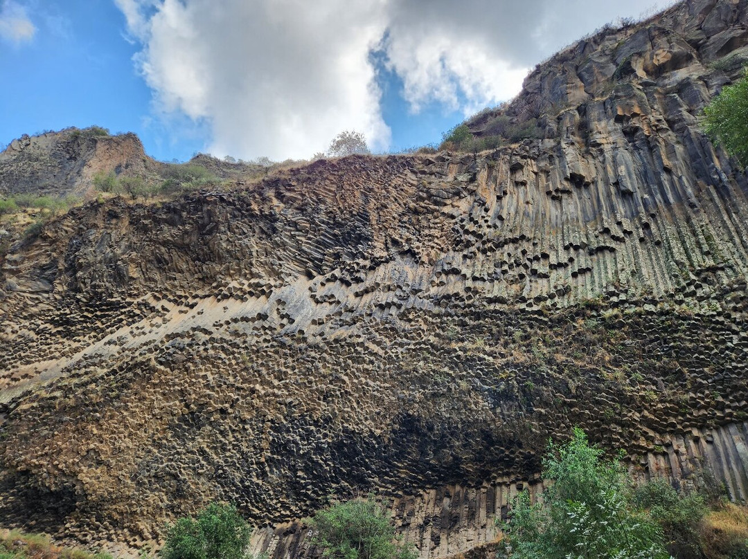 Basaltic Organ-Garni必去景点