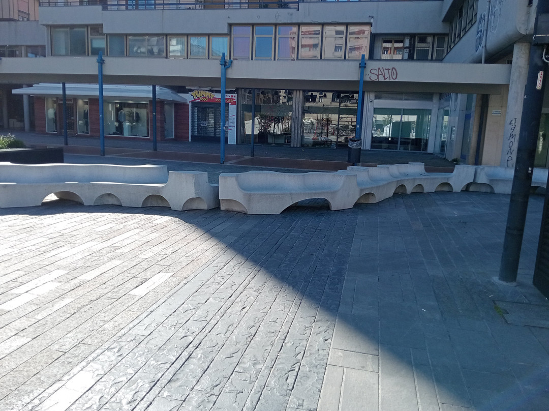 Piazza Salotto景点图片