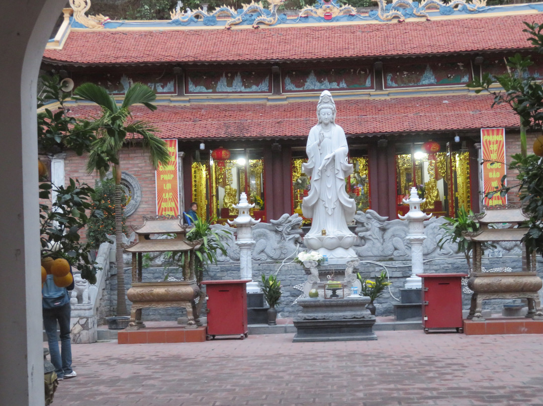 Long Tien Pagoda-下龙湾必去景点