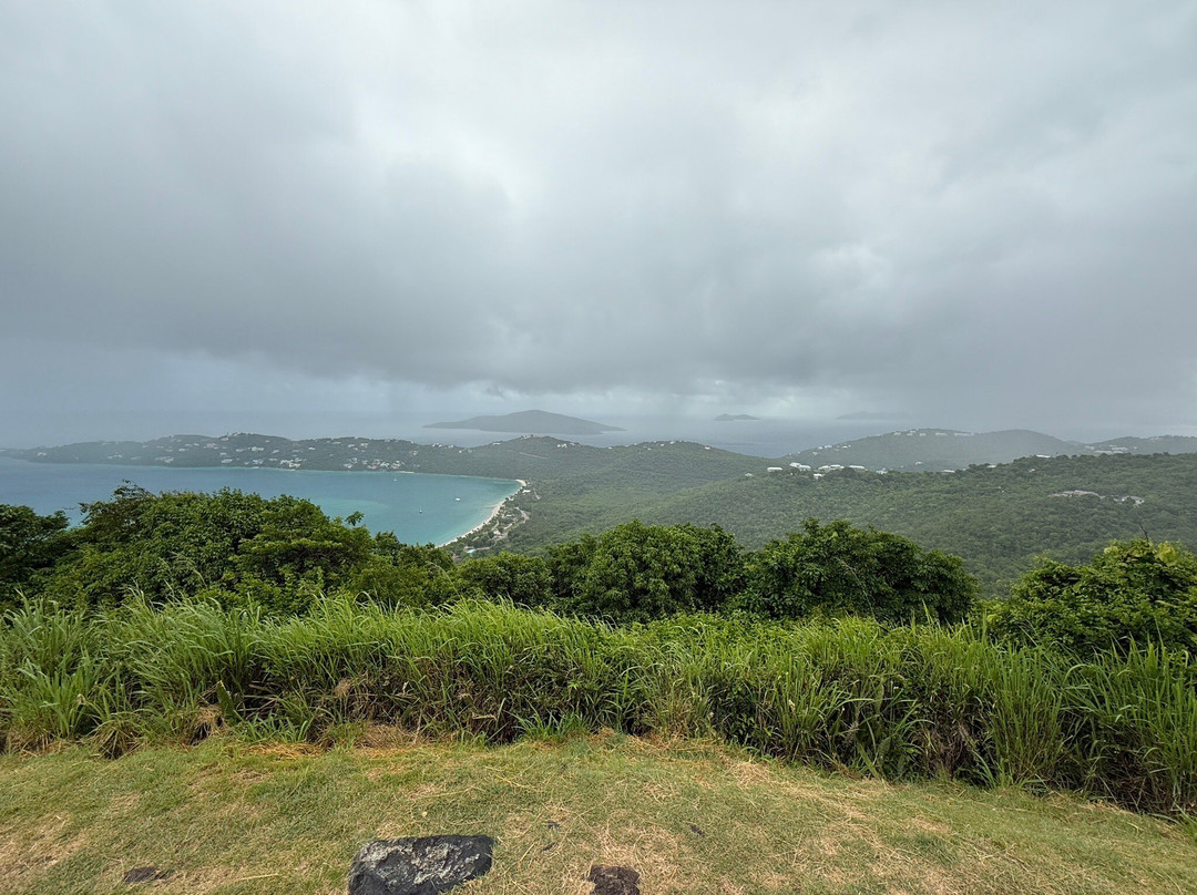 Islandbuddy Jeep Tours-圣 托马斯必去景点