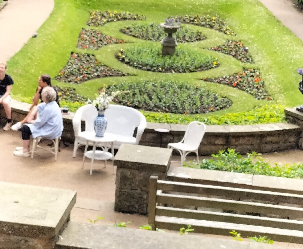 South Cliff Italian Gardens景点图片