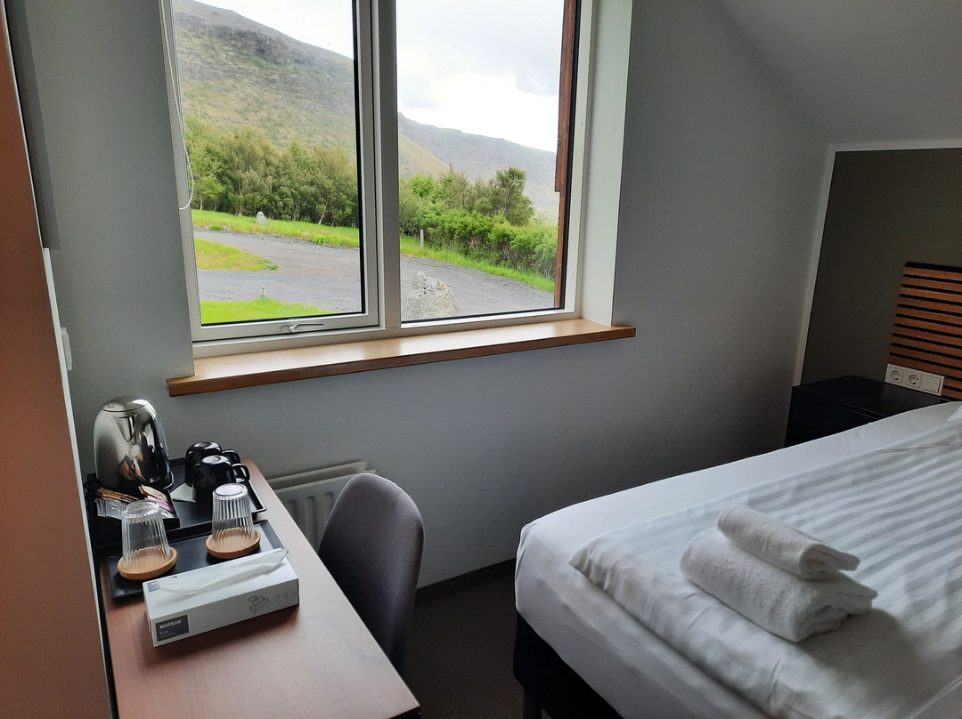 Adventure Hotel主图