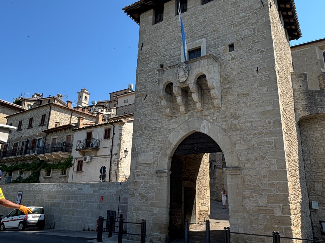 Porta San Francesco-圣马力诺城必去景点