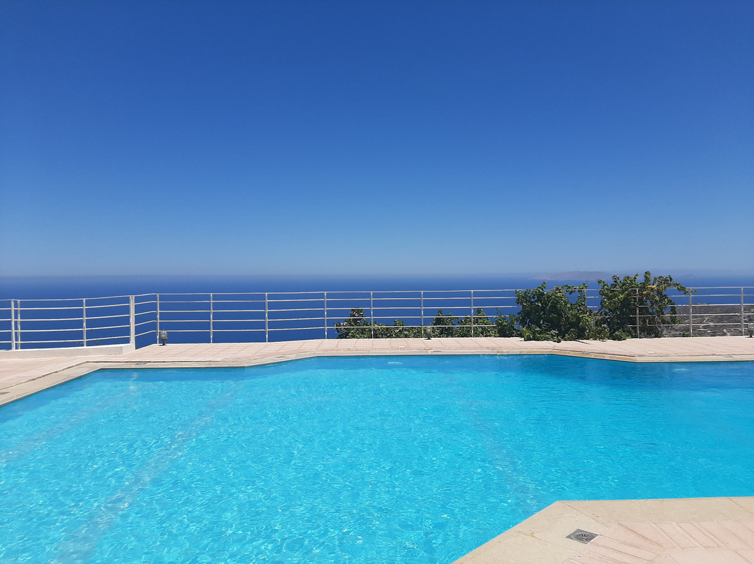 Nymphes Luxury Apartments主图