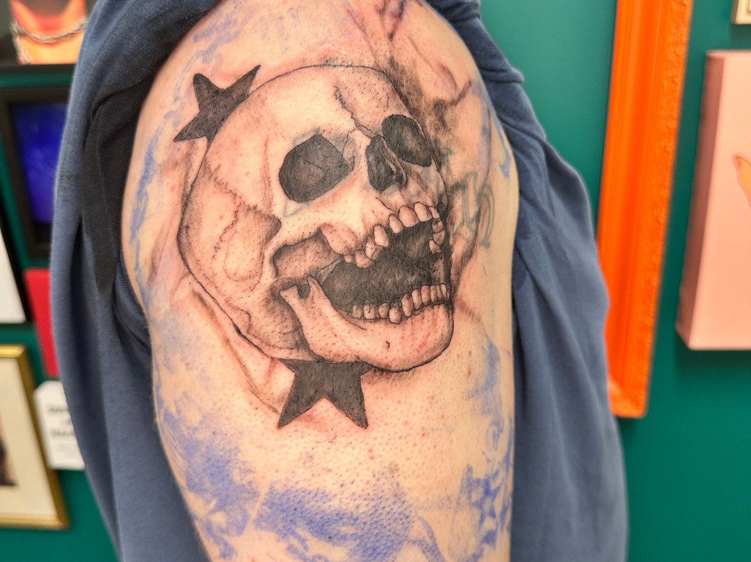 Tarott Tattoos-卡瑞必去景点