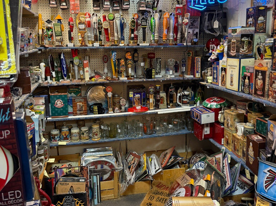 Brass Armadillo Antique Mall-奥马哈必去景点