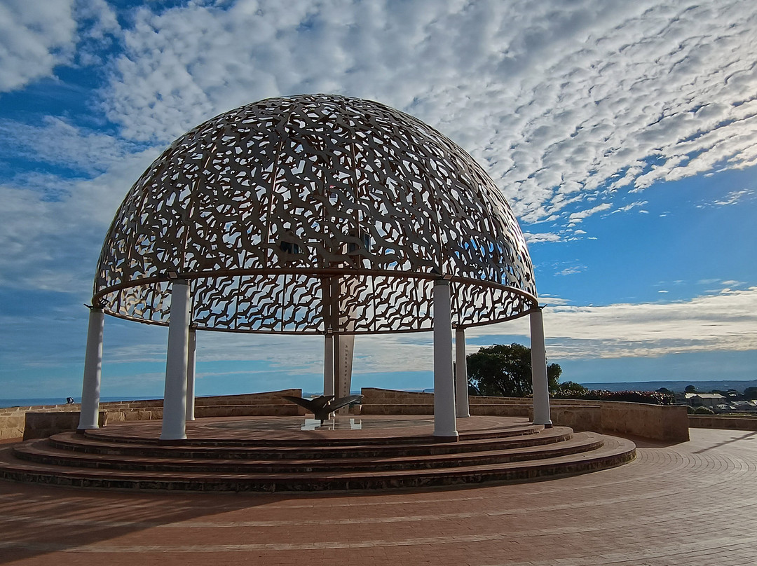 HMAS Sydney II Memorial-杰拉尔顿必去景点