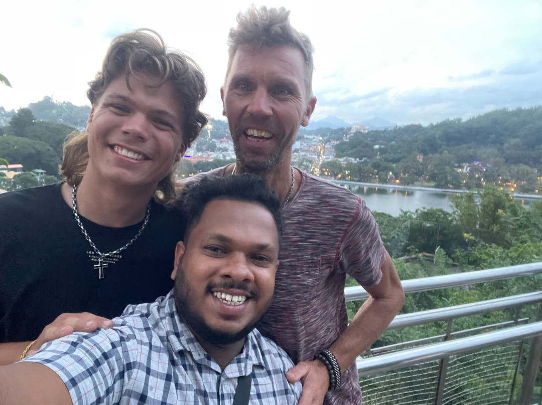 Kandy Tuk Rides-Kandy District必去景点