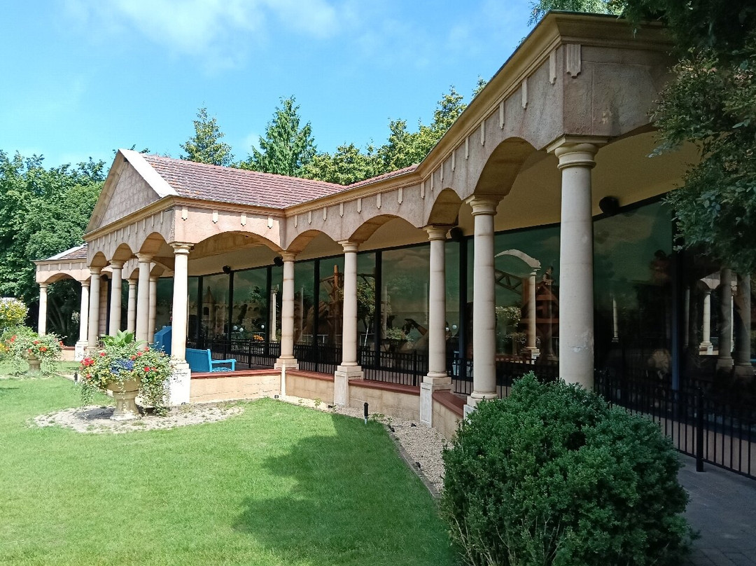 Sprookjeswonderland-恩克赫伊曾必去景点