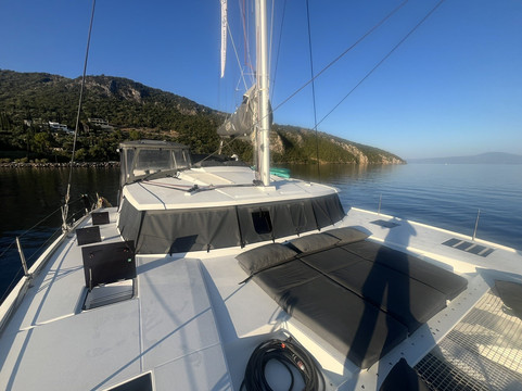 Messinia Yachts - Day trips - Yacht Charters-卡拉马塔必去景点