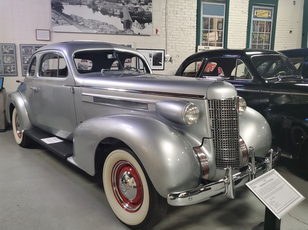 R.E. Olds Transportation Museum-兰辛必去景点