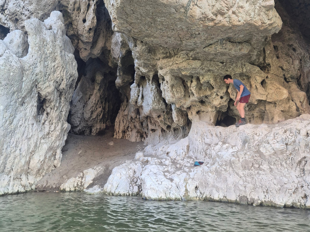 Moniteur Canoë Ardèche Familles Enfants-Labastide-de-Virac必去景点