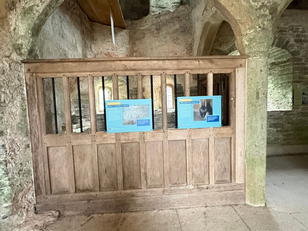Berry Pomeroy Castle-托特尼斯必去景点