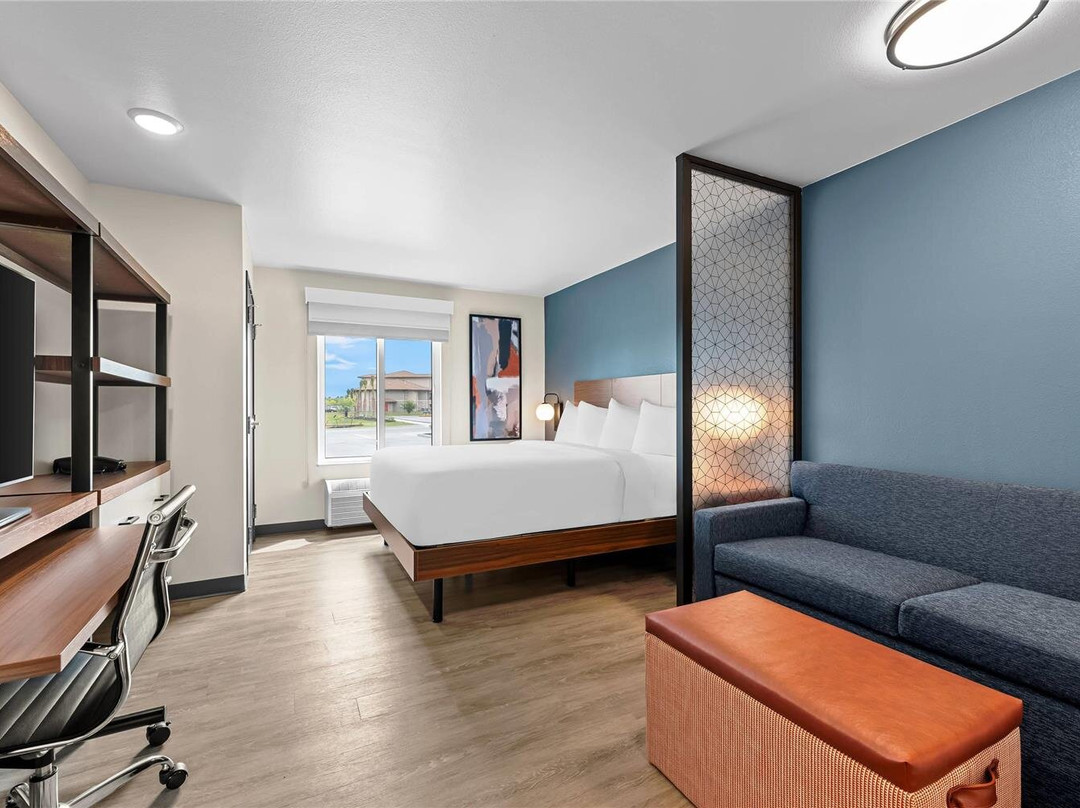 Everhome Suites Brownsville