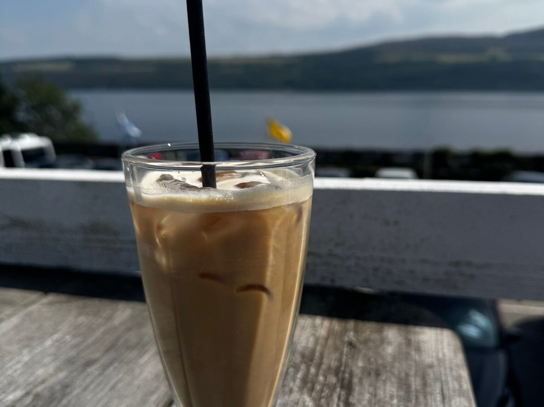 力推尼斯湖族人酒店主图