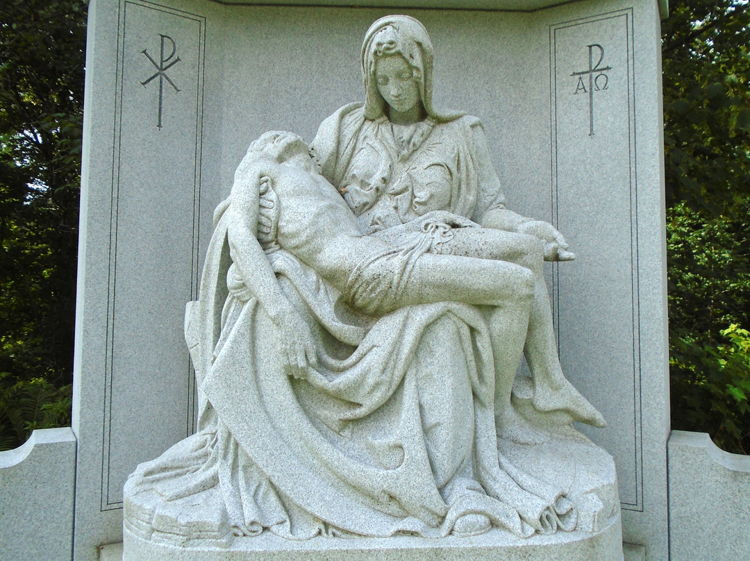 Hope Cemetery-Barre必去景点