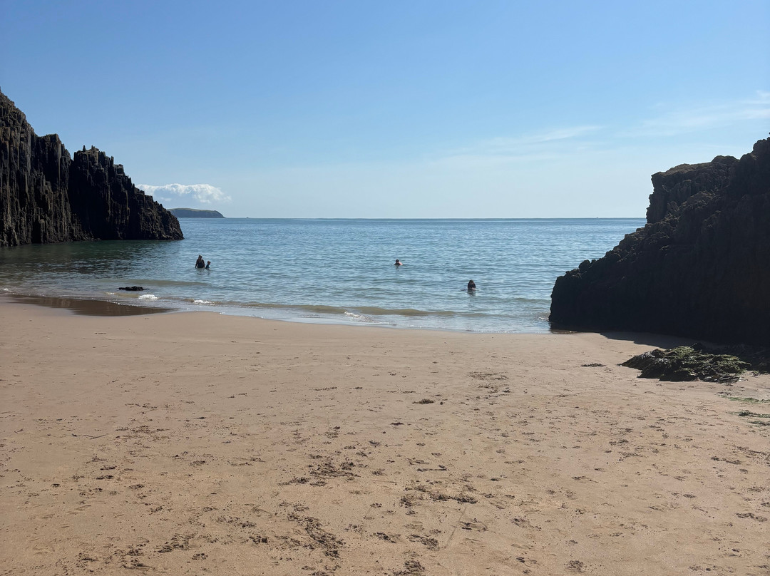 Skrinkle Haven Beach-Manorbier必去景点