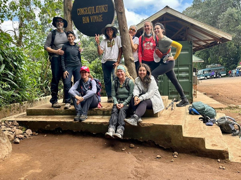 Uprise Africa Explorer-莫西必去景点