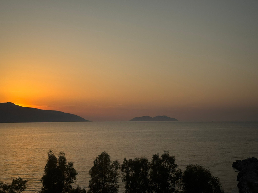 Mazarine Hotel主图