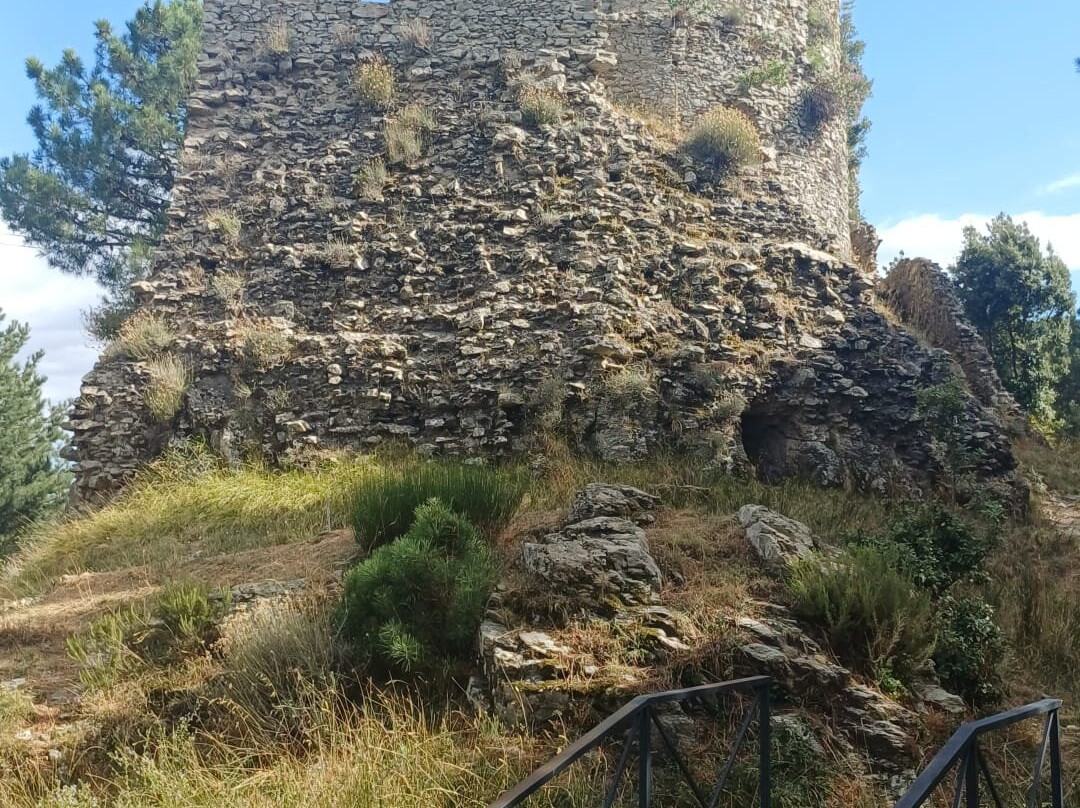 Torre Baiolardo - Il Torrazzo-Taverna必去景点