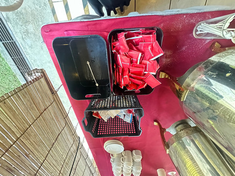 珍拉丁苏里亚厄里亚酒店主图